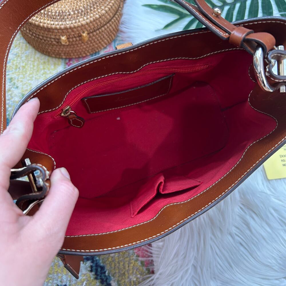 $550 Dooney & Bourke Designer Brown Leather Alto Small Lauretta Bag Purse - Picture 11 of 16